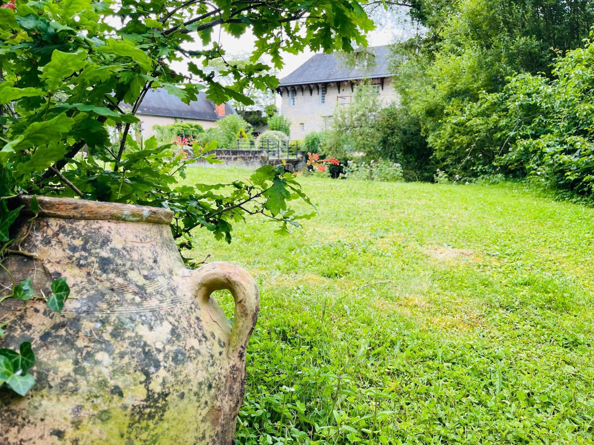 Villa Domaine Jeanne De Laval La Bohalle Esterno foto
